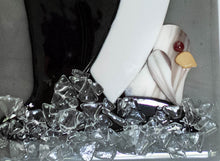 Load image into Gallery viewer, Animals - Penguin mama and baby