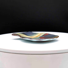 Load image into Gallery viewer, Plate - Wood patterned ladle holder