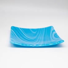 Load image into Gallery viewer, Plate - Sky blue swirl medium square plate