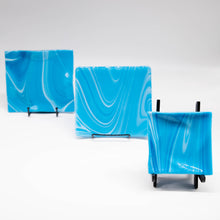 Load image into Gallery viewer, Plate - Sky blue swirl square plate