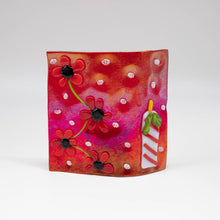 Load image into Gallery viewer, Votive holder - Red iridescent glass decorated with flowers and holiday candle