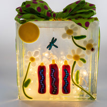 Load image into Gallery viewer, Decorative - Square glass block with flowers and candles