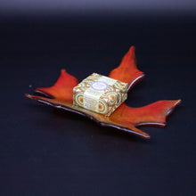 Load image into Gallery viewer, Bowl - Maple leaf shaped soap dish