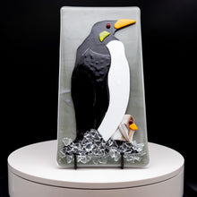 Load image into Gallery viewer, Animals - Penguin mama and baby