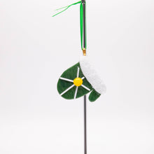 Load image into Gallery viewer, Ornaments - Mittens