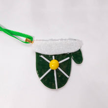 Load image into Gallery viewer, Ornaments - Mittens