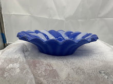 Load image into Gallery viewer, Fused glass bowl
