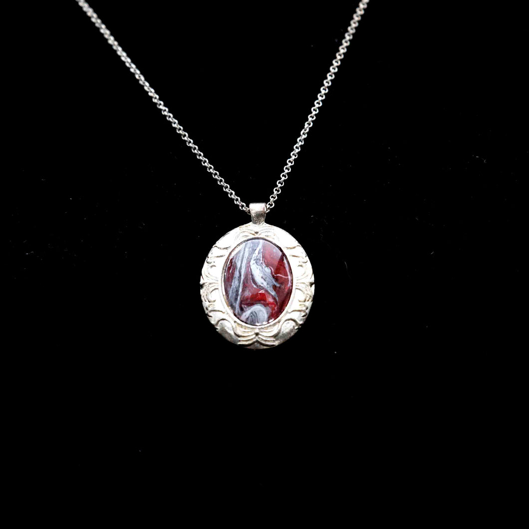 Jewelry - Deep mauve marble pendant