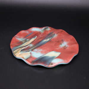 Plate - Asian mountain patterned medium round plate with rippled edges
