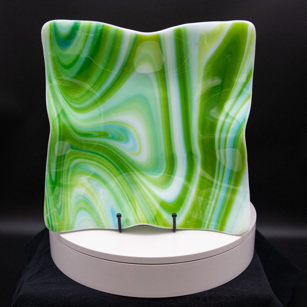 Plate - Spring swirl pattered square plate